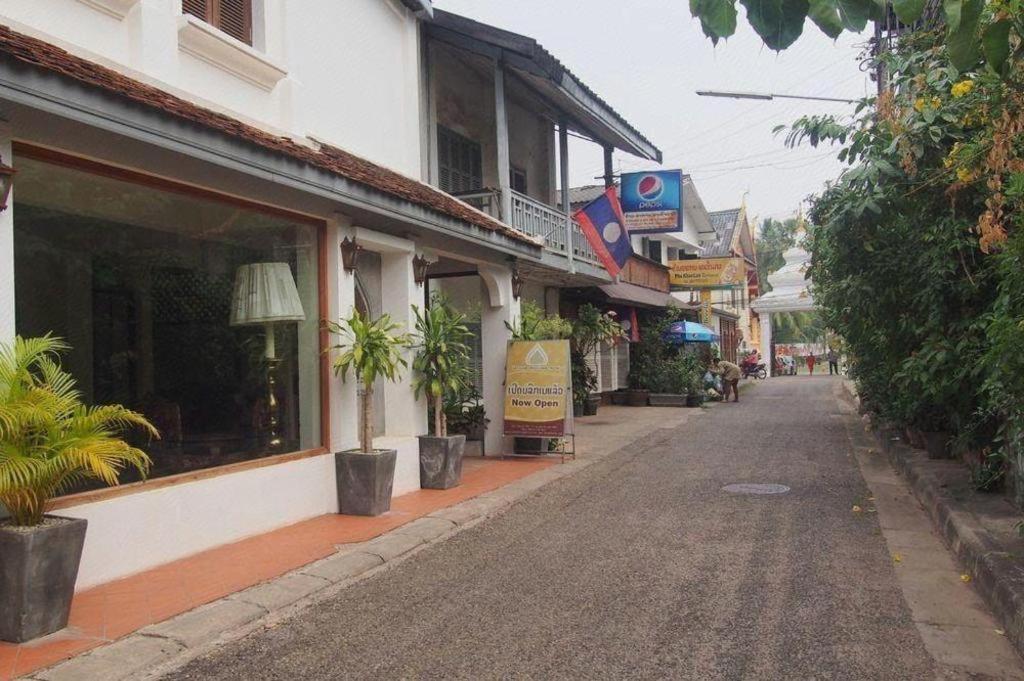 Le Luxe Boutique Hotel Vientiane Esterno foto