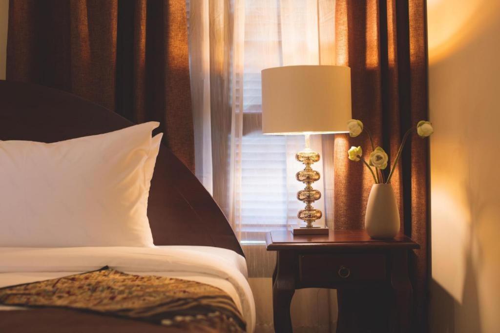 Le Luxe Boutique Hotel Vientiane Esterno foto