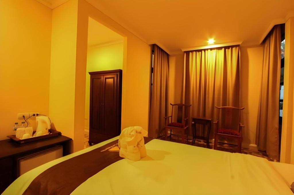Le Luxe Boutique Hotel Vientiane Esterno foto