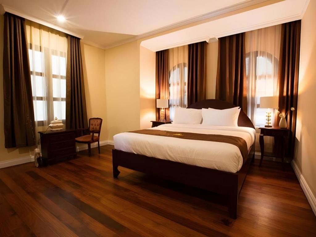 Le Luxe Boutique Hotel Vientiane Esterno foto